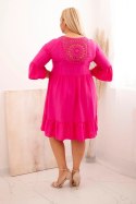 Sukienka damska Plus Size wiskozowa z ażurowym zdobieniem fuksja