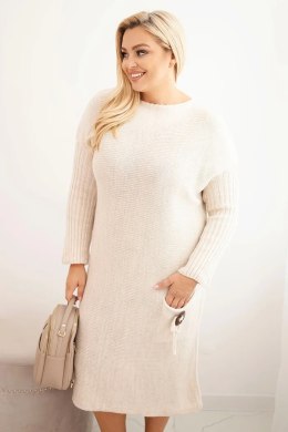 Sukienka swetrowa damska Plus Size z moherem oversize z kieszenią beżowa