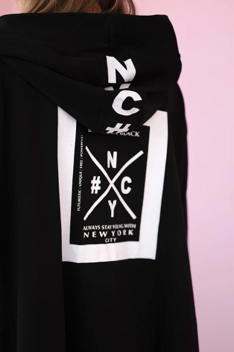 Narzutka z kapturem oversize czarna