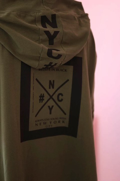 Narzutka z kapturem oversize khaki