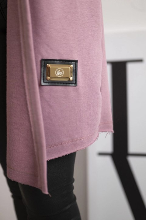 Narzutka z napisami ciemny różowy