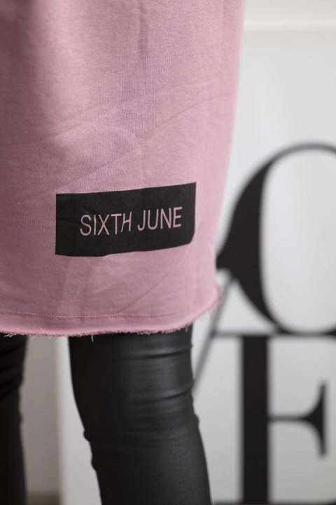 Narzutka z napisami ciemny różowy