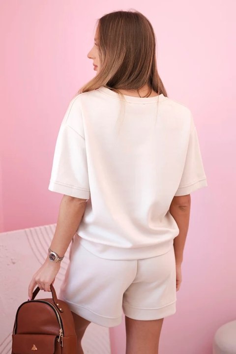 Komplet damski masełko z szortami z wysokim stanem beżowy