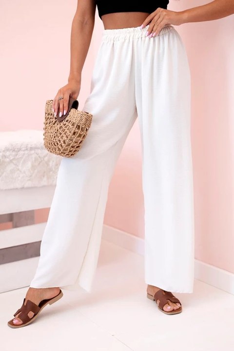 Spodnie z szeroką nogawką jasno beżowe