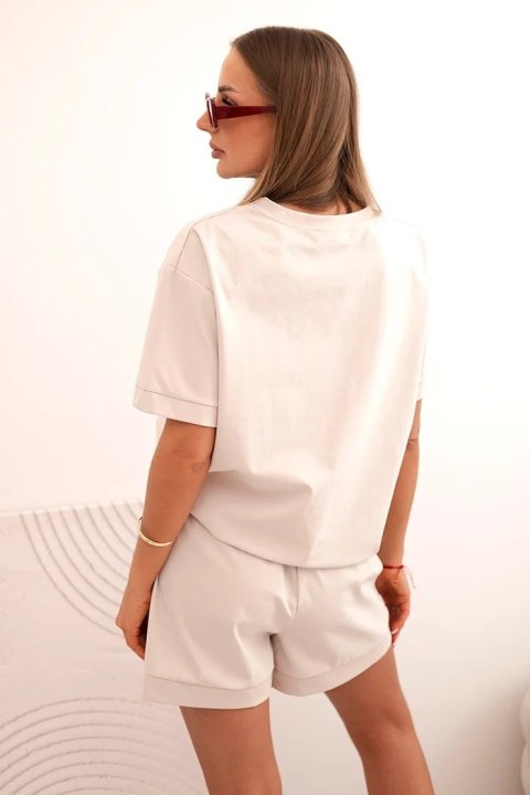 Komplet damski punto z krótkim rękawem i luźnymi szortami beżowy