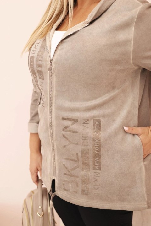 Bluza damska Plus Size dekatyzowana z kapturem i nadrukiem BKLYN fango