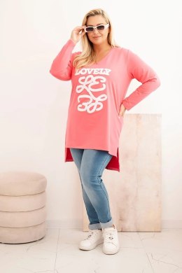 Bluzka damska Plus Size bawełniana z napisem i dekoltem V różowa