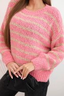 Sweter damski w paski z wełną o luźnym kroju różowy