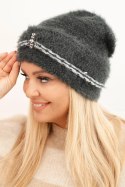 Czapka damska zimowa puszysta z perełkami i ozdobnym splotem grafitowa
