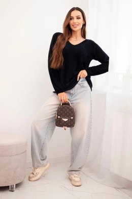 Sweter damski z miękkiej dzianiny z dekoltem V czarny