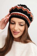 Czapka damska zimowa wełniana z pomponem i kolorowym wzorem K435 mocca + czarna