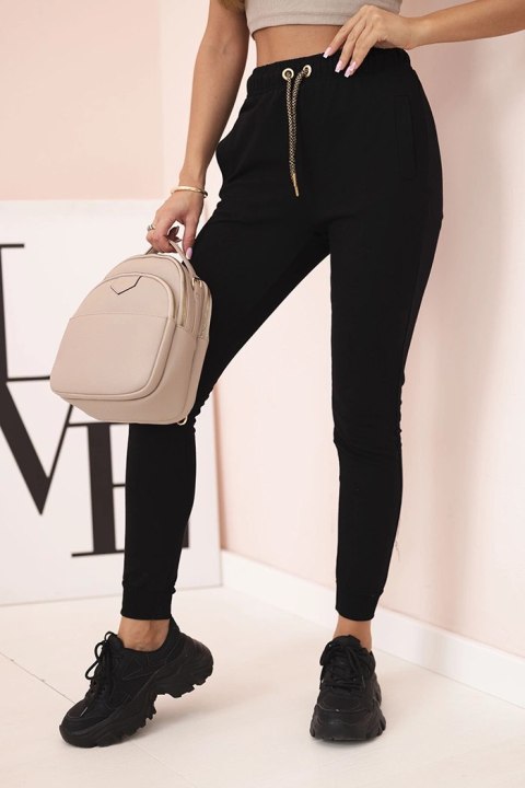 Spodnie dresowe damskie z kieszeniami i wiązaniem w pasie czarne