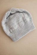 Czapka damska zimowa z wełną o prążkowanym splocie K471 szara