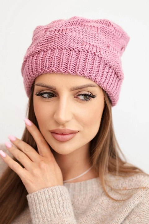 Czapka damska zimowa z wełny z ozdobnym splotem K451 fioletowa