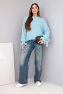 Sweter damski z dodatkiem moheru z grubym splotem i ozdobnymi rękawami niebieski