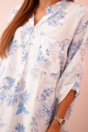 Koszula damska z dekoltem w serek i kwiatowym wzorem niebieska