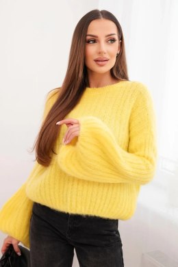 Sweter damski z moheru z bufiastymi rękawami żółty