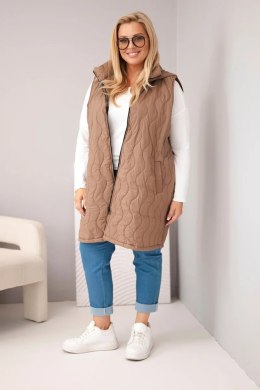 Kamizelka damska Plus Size pikowana z kapturem camelowa